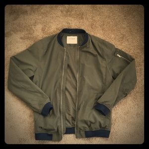 Army green bomber jacket mens medium